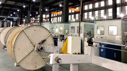 Steel wire braiding line in the hose factory